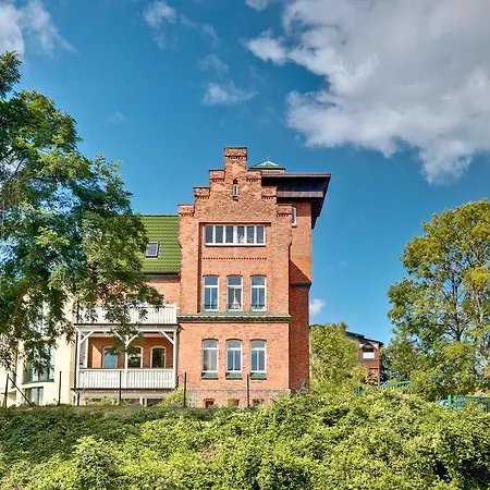 Historische Seelotsenstation * 萨斯尼茨