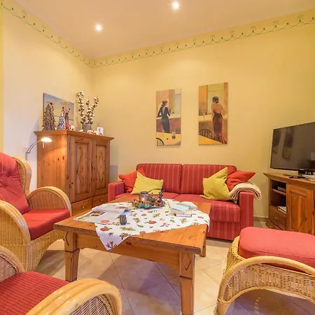 Historische Seelotsenstation 公寓 萨斯尼茨