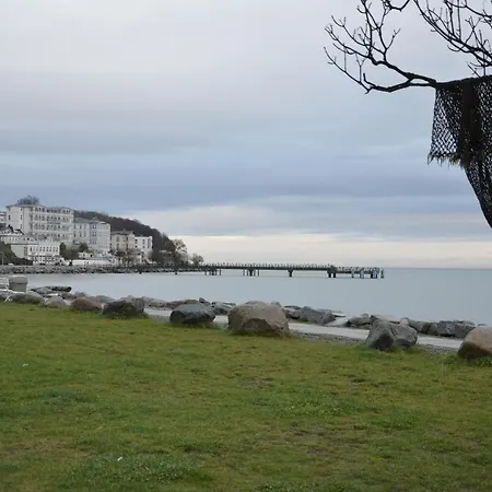 Historische Seelotsenstation * 萨斯尼茨