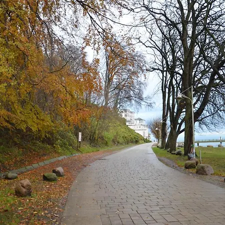 公寓 Historische Seelotsenstation 萨斯尼茨